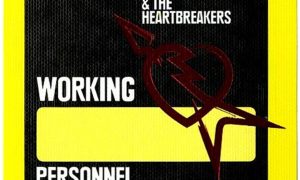 Tom Petty 2013 working backstage pass crew access live concert memorabilia collectible