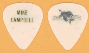Mike Campbell 1991 tour guitar pick Tom Petty Heartbreakers collectible