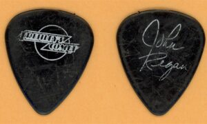 KISS Ace Frehley Frehleys Comet John Regan stage used vintage guitar pick